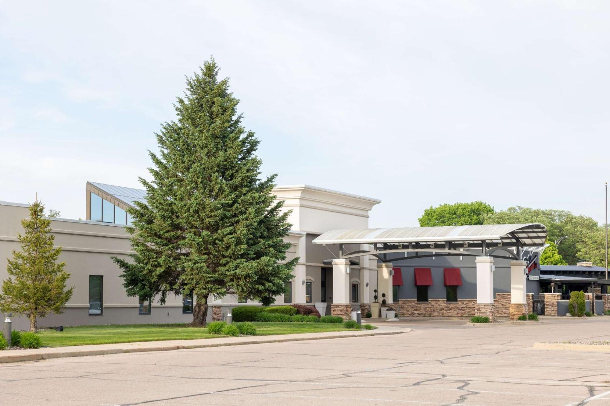 Doubletree By Hilton Austin, Mn Hotell Exteriör bild